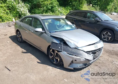 2021 Hyundai Elantra Sel z USA, uszkodzony, nr VIN 5NPLN4AG2MH025301